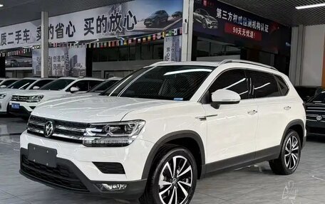 Volkswagen Tharu, 2022 год, 1 780 000 рублей, 3 фотография