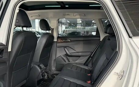 Volkswagen Tharu, 2022 год, 1 780 000 рублей, 10 фотография