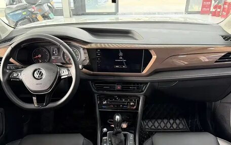 Volkswagen Tharu, 2022 год, 1 780 000 рублей, 8 фотография