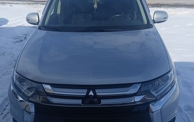 Mitsubishi Outlander III рестайлинг 3, 2018 год, 2 650 000 рублей, 1 фотография