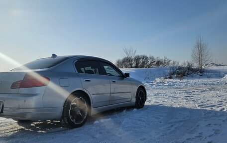 Nissan Skyline, 2003 год, 450 000 рублей, 4 фотография