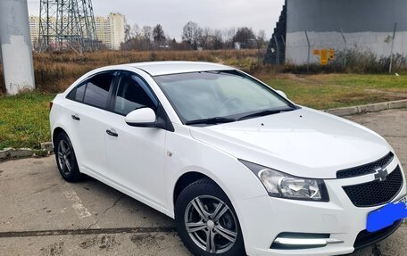 Chevrolet Cruze II, 2012 год, 530 000 рублей, 4 фотография