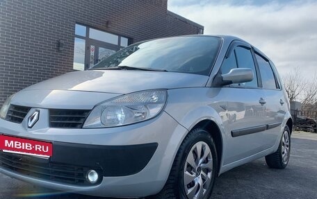 Renault Scenic III, 2004 год, 398 000 рублей, 7 фотография