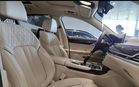 BMW 7 серия, 2018 год, 4 499 000 рублей, 5 фотография