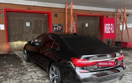 BMW 7 серия, 2018 год, 4 499 000 рублей, 9 фотография