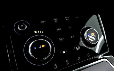 Land Rover Range Rover Evoque II, 2019 год, 2 999 000 рублей, 18 фотография