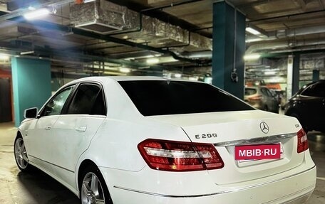 Mercedes-Benz E-Класс, 2009 год, 1 400 000 рублей, 4 фотография