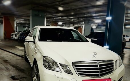 Mercedes-Benz E-Класс, 2009 год, 1 400 000 рублей, 3 фотография