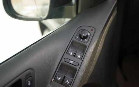 Volkswagen Tiguan I, 2009 год, 920 000 рублей, 12 фотография