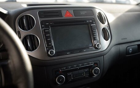 Volkswagen Tiguan I, 2009 год, 920 000 рублей, 15 фотография