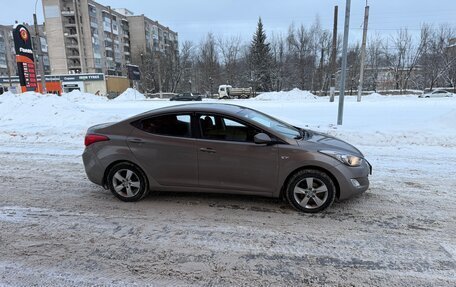 Hyundai Elantra V, 2011 год, 785 000 рублей, 6 фотография