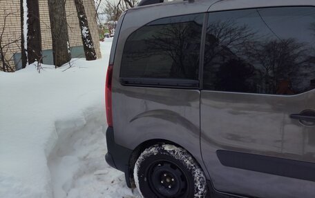 Peugeot Partner II рестайлинг 2, 2017 год, 1 250 000 рублей, 6 фотография