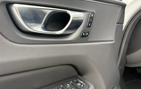 Volvo XC60 II, 2021 год, 3 999 000 рублей, 17 фотография