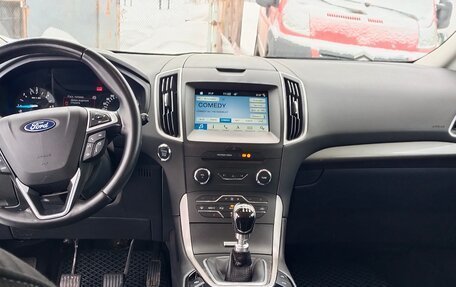 Ford S-MAX II, 2017 год, 1 370 000 рублей, 13 фотография