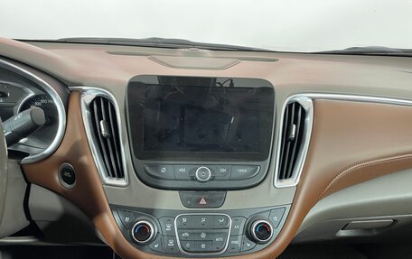 Chevrolet Malibu IX, 2017 год, 1 300 000 рублей, 17 фотография