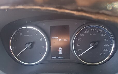 Mitsubishi Outlander III рестайлинг 3, 2018 год, 2 650 000 рублей, 8 фотография