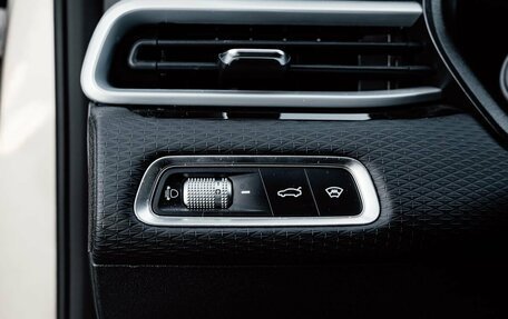 Geely Emgrand, 2024 год, 2 637 351 рублей, 24 фотография