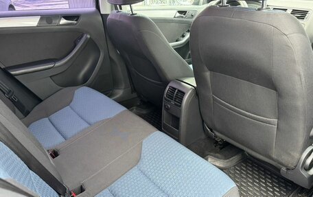 Volkswagen Jetta VI, 2013 год, 1 160 000 рублей, 13 фотография