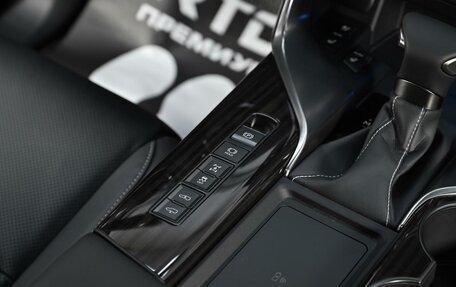 Lexus LX, 2025 год, 18 600 000 рублей, 24 фотография
