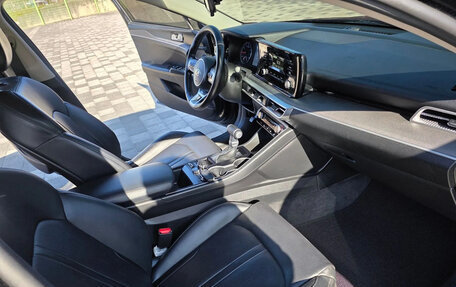 KIA K5, 2020 год, 1 200 000 рублей, 6 фотография