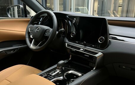 Lexus RX IV рестайлинг, 2025 год, 7 799 000 рублей, 25 фотография