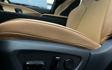 Lexus RX IV рестайлинг, 2025 год, 7 799 000 рублей, 28 фотография