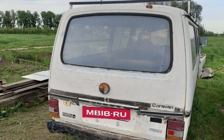 Nissan Caravan II, 1984 год, 85 000 рублей, 5 фотография