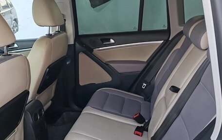 Volkswagen Tiguan I, 2012 год, 1 615 000 рублей, 16 фотография