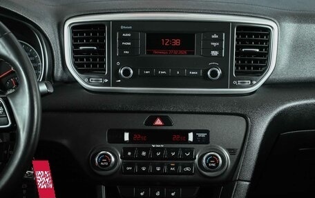 KIA Sportage IV рестайлинг, 2019 год, 2 000 000 рублей, 15 фотография