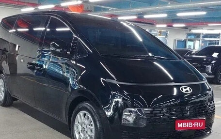 Hyundai Staria, 2025 год, 6 105 000 рублей, 1 фотография