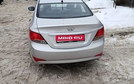 Hyundai Solaris II рестайлинг, 2014 год, 1 300 000 рублей, 12 фотография