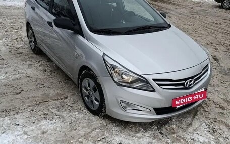 Hyundai Solaris II рестайлинг, 2014 год, 1 300 000 рублей, 8 фотография