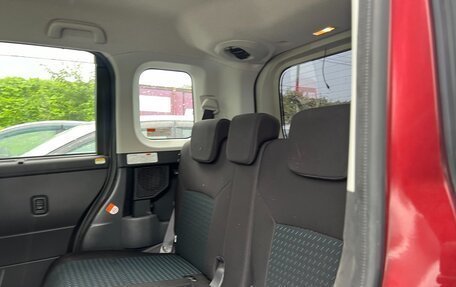 Toyota Roomy I, 2021 год, 1 550 000 рублей, 6 фотография