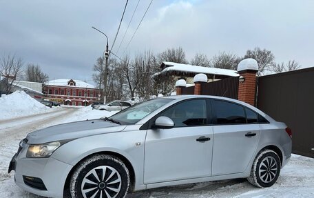 Chevrolet Cruze II, 2011 год, 530 000 рублей, 4 фотография