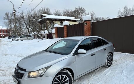 Chevrolet Cruze II, 2011 год, 530 000 рублей, 8 фотография