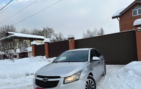Chevrolet Cruze II, 2011 год, 530 000 рублей, 10 фотография