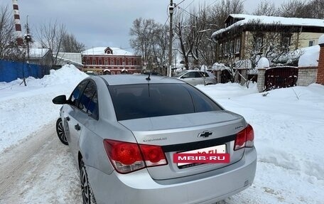 Chevrolet Cruze II, 2011 год, 530 000 рублей, 7 фотография