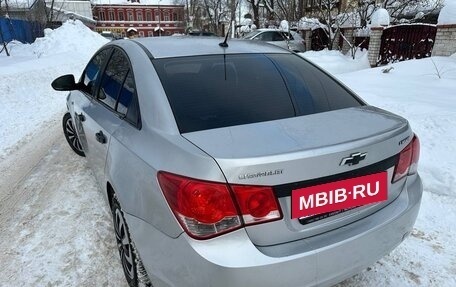 Chevrolet Cruze II, 2011 год, 530 000 рублей, 5 фотография