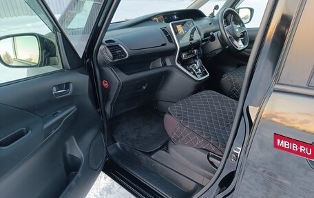 Nissan Serena IV, 2019 год, 2 050 000 рублей, 12 фотография