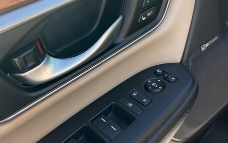 Honda CR-V IV, 2018 год, 3 950 000 рублей, 14 фотография