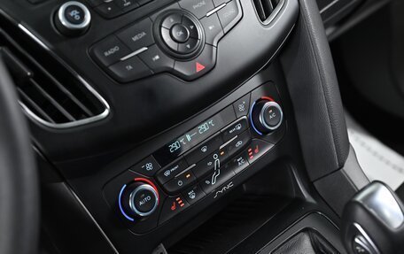 Ford Focus III, 2016 год, 899 000 рублей, 8 фотография