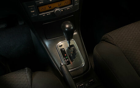 Toyota Avensis III рестайлинг, 2005 год, 850 000 рублей, 13 фотография