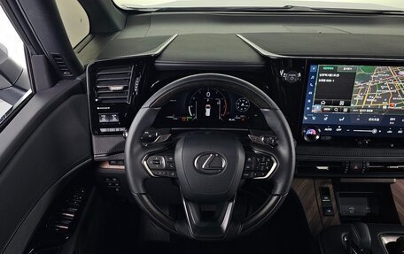 Lexus LM, 2024 год, 22 590 000 рублей, 11 фотография