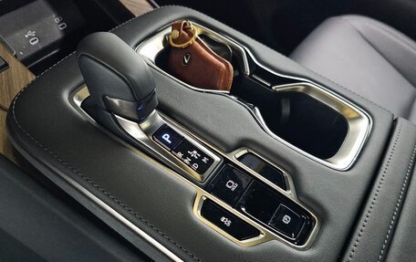 Lexus LM, 2024 год, 22 590 000 рублей, 18 фотография