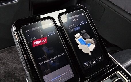 Lexus LM, 2024 год, 22 590 000 рублей, 13 фотография