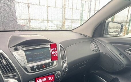 Hyundai ix35 I рестайлинг, 2012 год, 1 050 000 рублей, 16 фотография