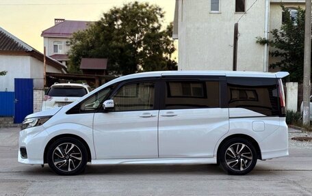 Honda Stepwgn IV, 2019 год, 1 874 000 рублей, 3 фотография