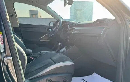 Audi Q3, 2022 год, 3 000 000 рублей, 10 фотография