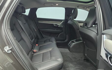 Volvo S90 II рестайлинг, 2025 год, 6 470 000 рублей, 9 фотография