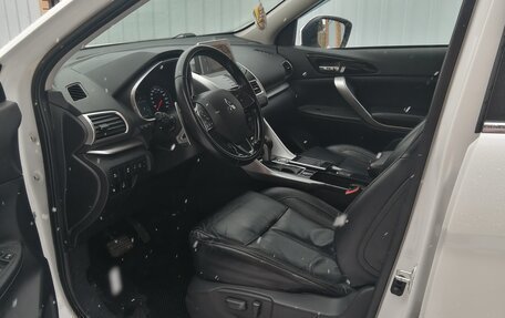 Mitsubishi Eclipse Cross, 2019 год, 2 250 000 рублей, 12 фотография